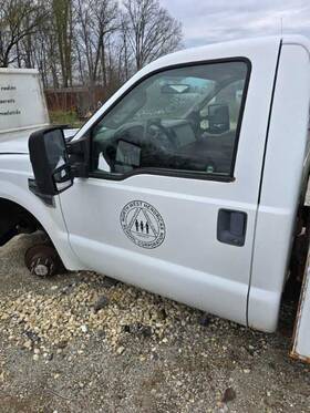 120-00761bl Ford Truck White Driver Front Door Manual Lip Rust 08-12 F250sd Pickup 360372