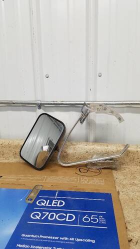 128-00441l Ford Truck Driver Side View Mirror Manual From 8501 Gvw Fits 80-97 F250 Pickup 302204