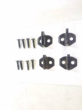 285.fd8s00 Ford Truck Side Door Latch Strikers Fits 00 01 02 03 04 05 Excursion