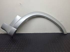 3l8z-16038-aaptm Ford Truck 01-07 Escape Right Passenger Fender Moulding Silver Oem