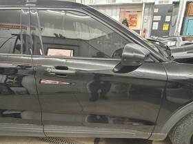 Pb5z7820124a Ford Truck 2020-2023 Explorer Passenger Front Door Base Without Police Package