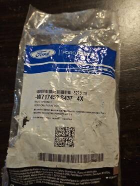 W717452-s437 Ford New Bolts 2