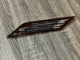 20849249 General Motors Oem 2008-2010 Cadillac Cts Left Driver Fender Vent Louver Lh Gm
