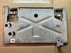 515463 General Motors 1978 - 1988 Gm Gbody Cutlass 442 Monte Ss Regal License Plate Bracket Frame Oem