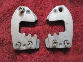 General Motors 5718043 1963 64 Full Size Chevrolet Buick Door Striker Latch Strikers Lh Rh 63 1964 Part