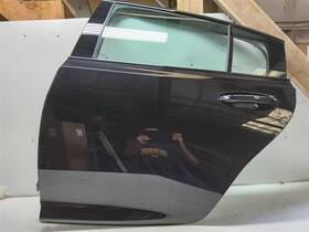 130.gm6323 Gm 2020 2021 2022 2023 2024 Cadillac Ct5 Rear Left Complete Door Gba-black