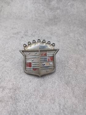 1490264 Gm 1967 1968 Cadillac Hood Emblem Oem 67 68