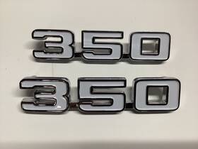 3962949 Gm 69-74 Camaro / Chevelle Nova 350 Fender Emblems