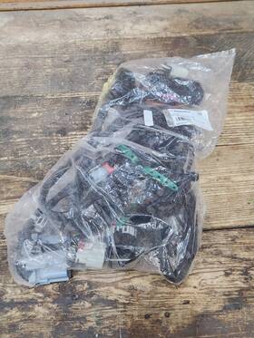 Gm 84945862 New Genuine 2022 Chevy Equinox Forward Lamp Wiring Harness