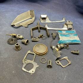 472500 Gm Cadillac T Eldorado Deville Fleetwood Outside Door Handle 1971-1976 Oem Read