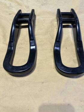 84055684 Gm Oem Genuine 2020-2025 Silverado 2500/3500 Hd Front Tow Hooks Pair