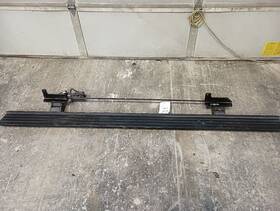 122.gm9521 Gmc Driver Left Running Board From 2021 Yukon Xl 1500 11697166