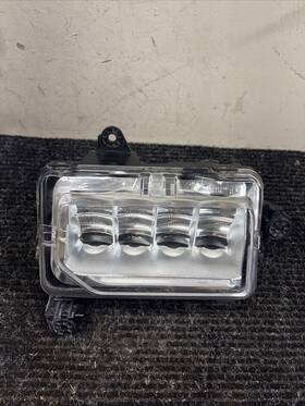 Gm1132q Gmc All Tabs 2020-2023 Sierra 2500-3500 Passenger Front Fog Lamp Id