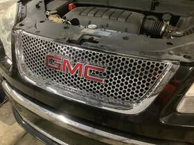104-02224 Gmc Truck Grille Denali Fits 11-12 Acadia 8163127