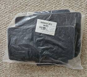 83600sza-a012-nh167l Honda 2009-15 Pilot Floor Mat Set Front And Rear Black Oem 83600-sza-a01za New
