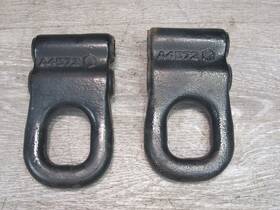 15062628 Hummer 2003-2009 H2 Front Bumper Left And Right Side Tow Hook Set