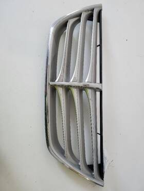 104-50656 Hyundai 2009-2011 Genesis Sedan Grille Upper Oem