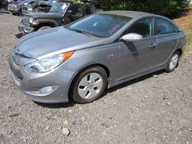 107-01180 Hyundai Front Bumper Reinforcement Vin 4 8th Digit Hybrid Fits 11-15 Sonata 975190