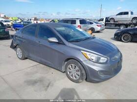 176.hy1n16 Hyundai Accent 2016 High Mounted Stop Light 1819677