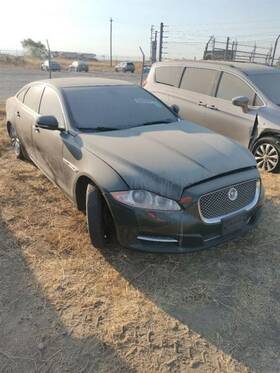 189.ja1s13 Jaguar Xj 2013 Rocker Panel Moulding 6877172