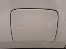 177.am8120 Jeep Fuel Filler Door Flap For 2020 Renegade Assy Wht