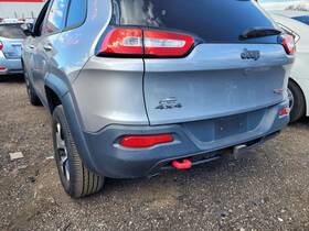 190-02206e Jeep Local Pickup Only Rear Bumper With Tow Hook Trailhawk Fits 14-18 Cherokee