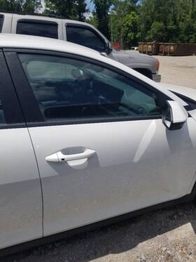 120.ki1425 Kia 25 2025 K4 Door Front Right Passenger White
