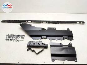 L8b2-115a68 Land Rover 2020-23 Defender Right Underside Body Brackets Crossmember 110 90 663