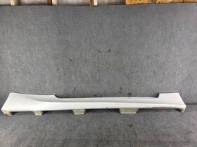 76933-24010 Lexus 2015-2025 Rc350 Rc300 Rc200 Oem Right Passenger Side Rocker Panel 083