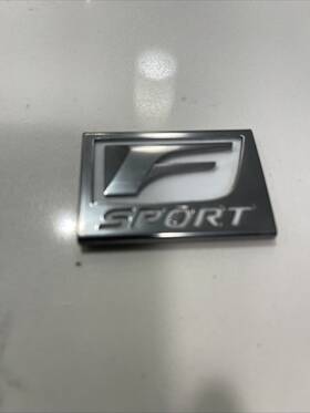 7536130291 Lexus Genuine Oe New F Sport Wing Badge Fender Side Emblem For Gs Series 2012-2018