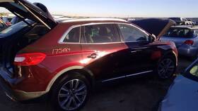 121.fd2e17 Lincoln Mkx 2017 Hood Strut 381117