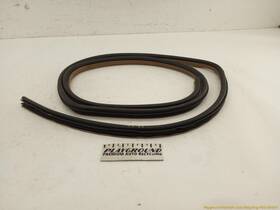 127.fd2y94 Lincoln Mark Viii Front Left Door Body Side Seal Weatherstrip Fits 1993-1996 93