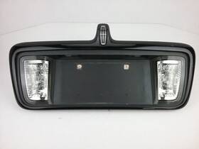 195-00129 Lincoln 03 04 05 06 Ls Rear Trunk Mounted Reverse Lights And Trim Panel Oem