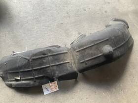 112.ma1v14 Maserati 14-17 Ghibli S Q4 3.0 At Rear Right Wheelhouse Liner Splash Shield B