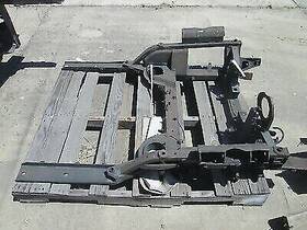 67319800 Maserati Quattroporte 2005 Front Frame / Under Chassis