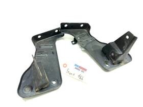 B496-1944 Maserati 2014-2020 Ghibli S Front Radiator Intercooler Mount Brackets X2 Oem