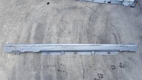 189.mz1s03 Mazda 6 2003 Rocker Panel Moulding 528537