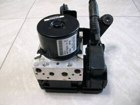 8v61-2c405-ca Mazda 2010-2011 3 2.5l Abs Anti-lock Brake Pump Assembly Oem
