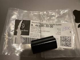 4616952000 Mercedes Genuine W463 W416 G Class Roof Drip Moulding Joint Clip G500