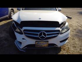 189.mb1r15 Mercedes-benz E350 2015 Rocker Panel Moulding Passenger Side 1083366