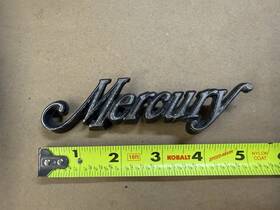 D44b-6242550-aa Mercury 1974-1977 Ford Emblem Comet Oem 74-77