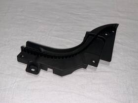7300562 Mini 2014 - 2019 Cooper F55 Engine Compartment Right Passenger Seal Mount Oem