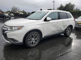 105-10695a Mitsubishi Front Bumper Park Assist With Fog Lamps Fits 16-18 Outlander 8111317