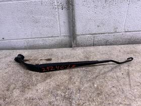 626.ms1323 Mitsubishi 2023 Eclipes Cross Oem Driver Left Side Wiper Arm