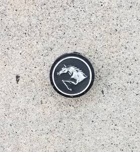 Mb005617 Mitsubishi Dodge Colt Steering Wheel Horn Button 1973 1974 Galant