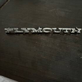 2949862 Mopar 1970 Road Runner Satellite Inch Plymouth Grill Emblem