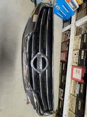 104-50871 Nissan Grille Sedan Fits 10-12 Altima