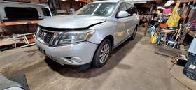105-59175b Nissan Pathfinder 2013-2016 Front Bumper Without Fog Lamps 4377107