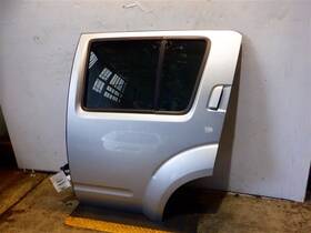 130-59213l Nissan Rear Door Pathfinder 2005 05 2006 06 2007 07 08 09 10 11 12 Left Silver 1042533