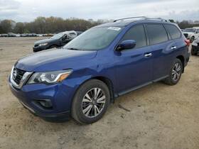176.da1219 Nissan Pathfinder 2019 High Mounted Stop Light 1262068